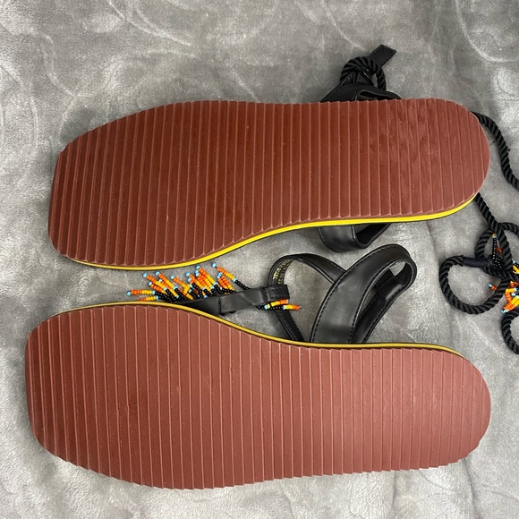 NWT Farm Rio Black Banana Beaded Flat Sandal 8 - Picture 4 of 7